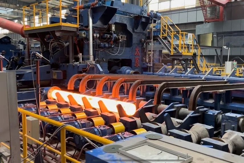 Cangzhou Baoyang Pipeline Equipment Co., Ltd. निर्माता उत्पादन लाइन